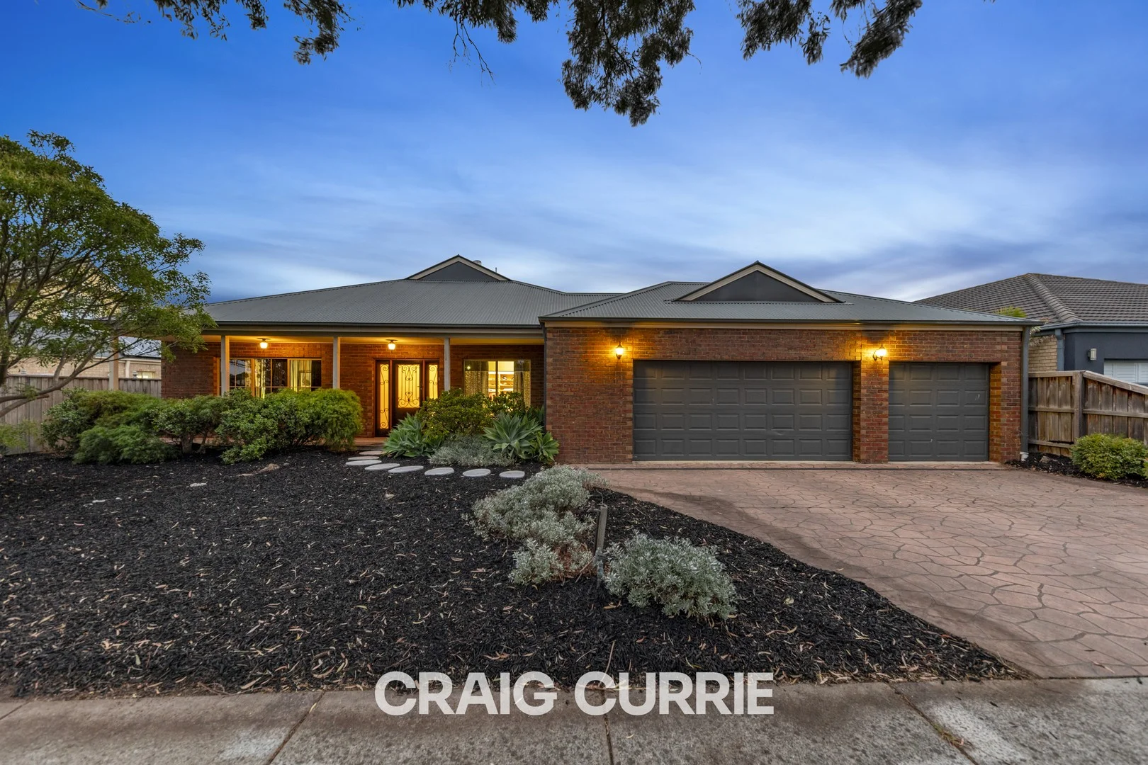 18 McAuley Ave, Pakenham VIC 3810