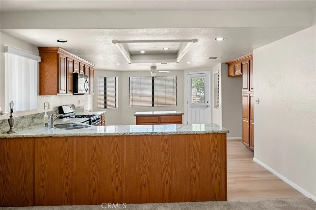 Additional image 11 of 13904 Hidden Valley Road, Victorville, CA 92395