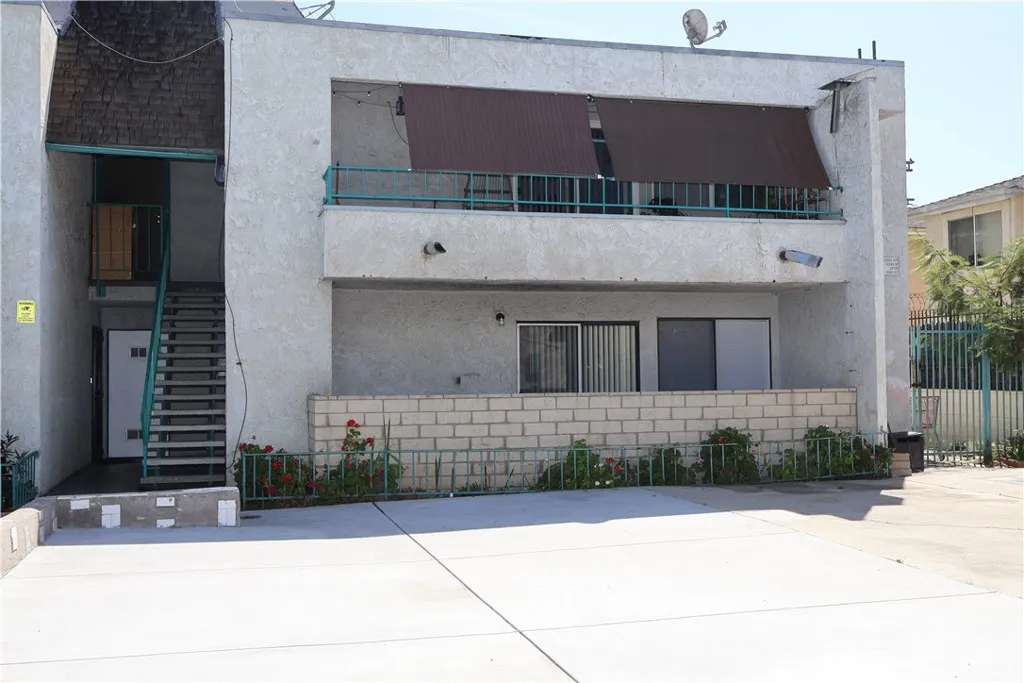 Additional image 42 of 8847 Willis Avenue Unit 9, Panorama City, CA 91402