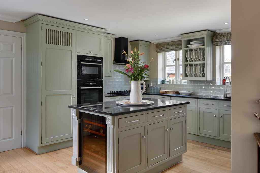 Additional image 5 of 5 bed detached house to rentChurch Lane, Holybourne, Alton GU34