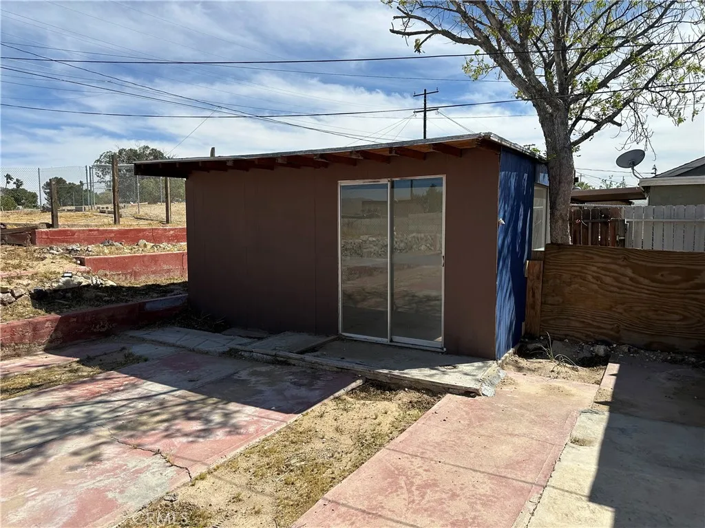 Additional image 7 of 709 Caliente Dr, Barstow, CA 92311