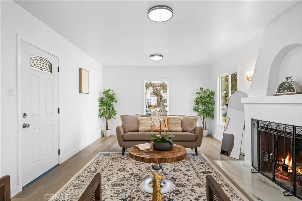 Additional image 34 of 1558 Hauser Blvd, Los Angeles, CA 90019