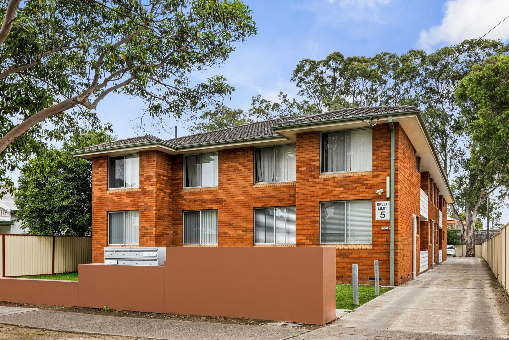 203 Victoria Road, Punchbowl NSW 2196
