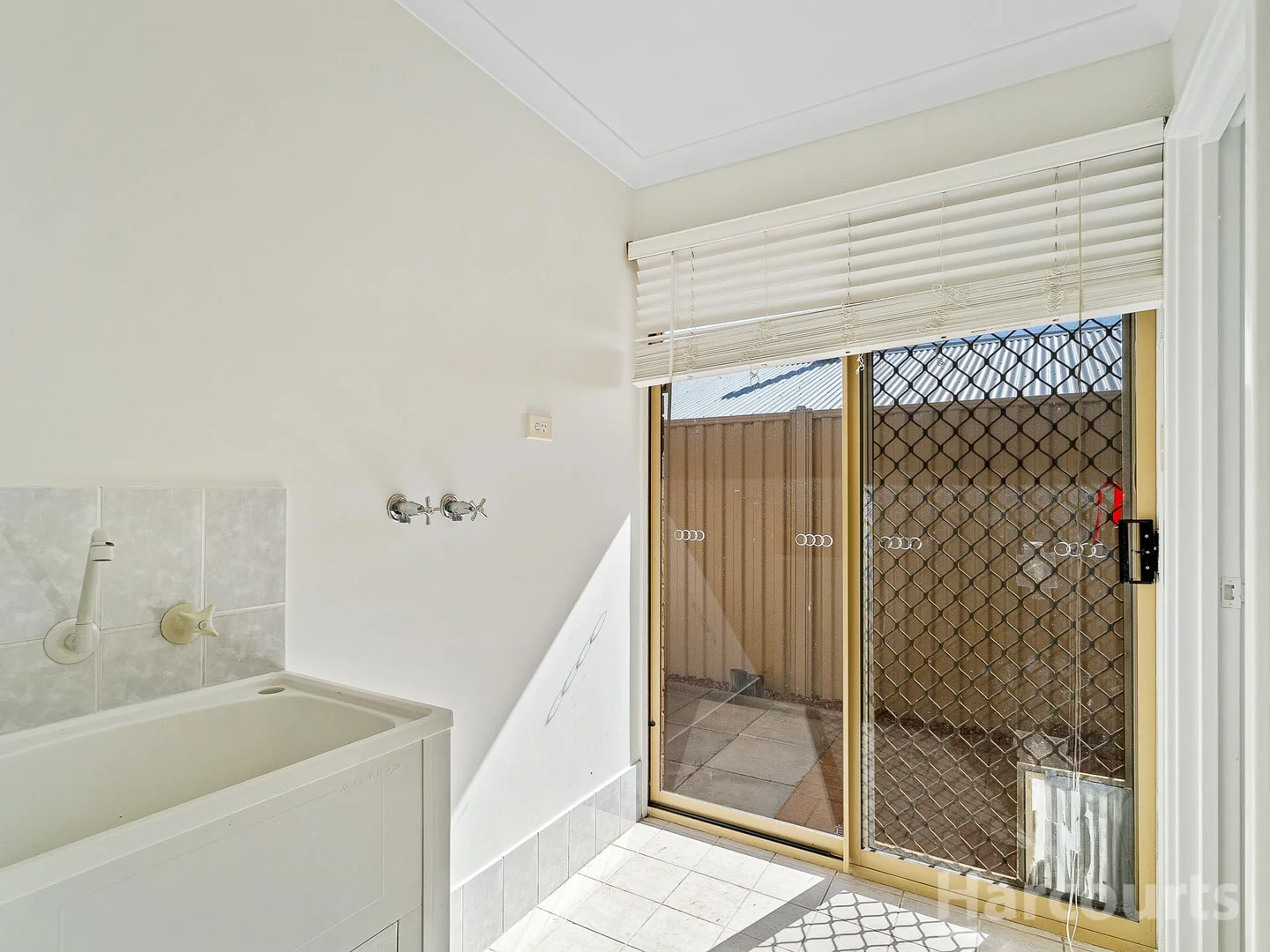 Additional image 27 of 196 Mclarty Road, Halls Head WA 6210