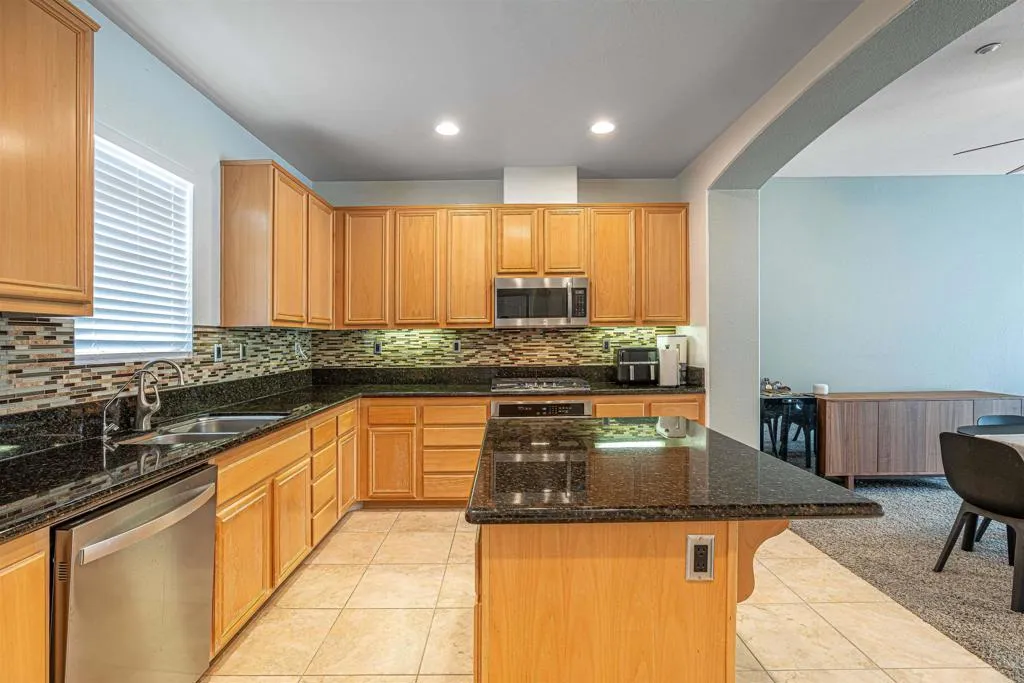 Additional image 3 of 1291 Blue Jean Way Unit 3, Chula Vista, CA 91913
