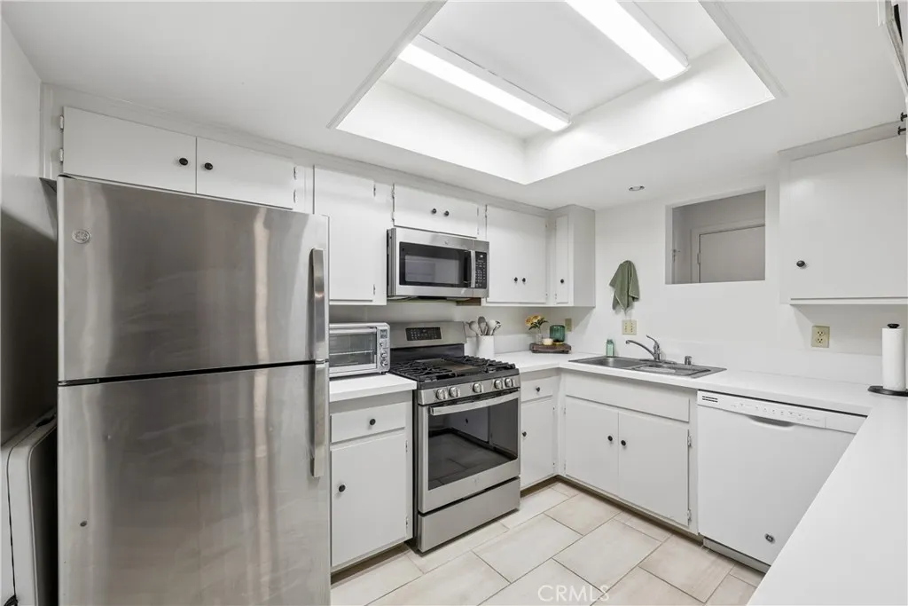 Additional image 8 of 1239 E Foothill Boulevard Unit 108, San Luis Obispo, CA 93405