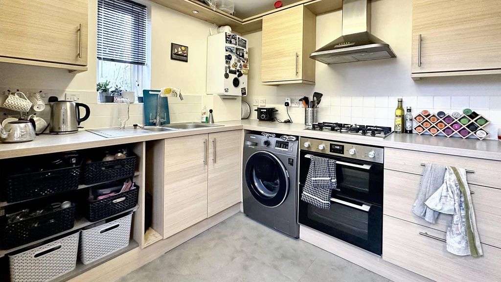 Additional image 4 of 2 bed flat to rentSheridan Road, Bristol BS7