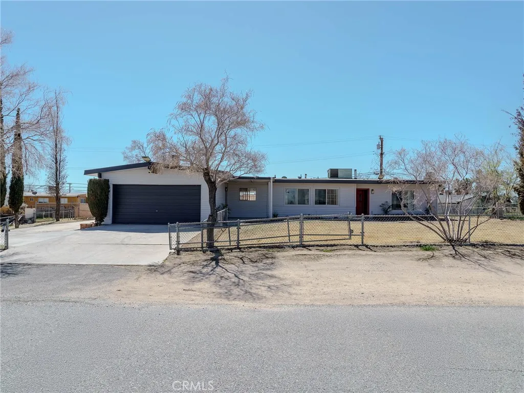 Additional image 2 of 15801 Malpais Lane, Victorville, CA 92394