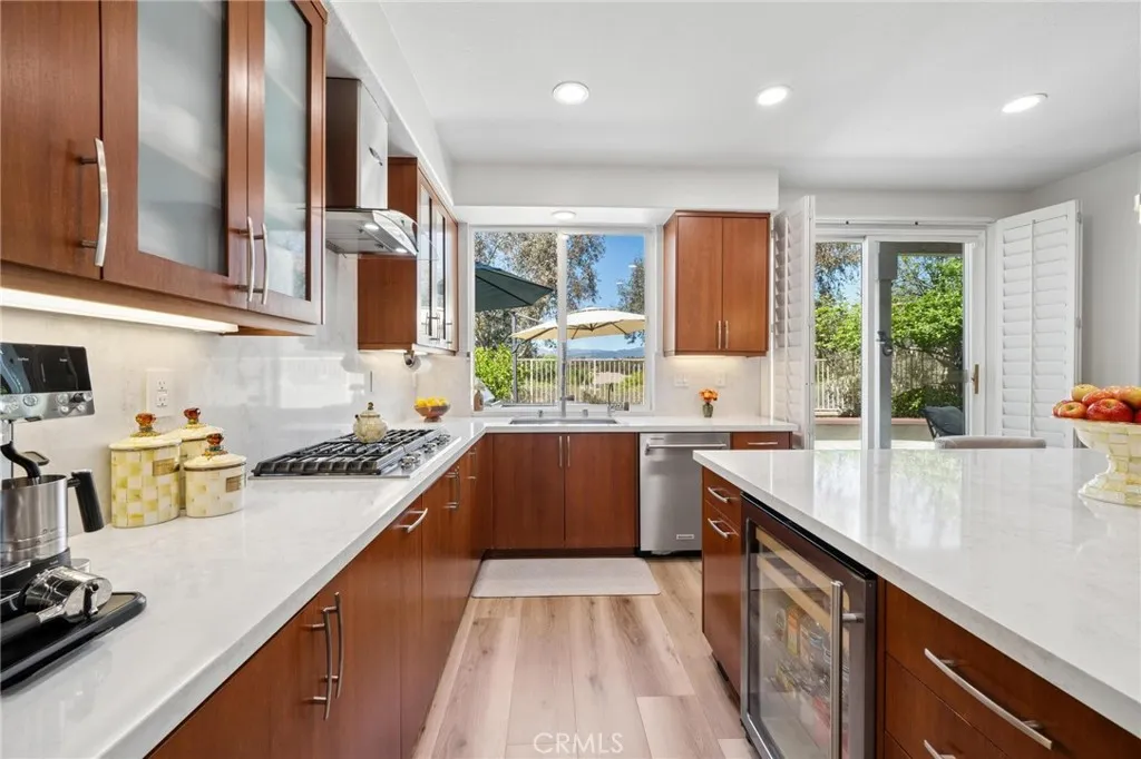 Additional image 88 of 23327 Summerglen Place, Valencia, CA 91354