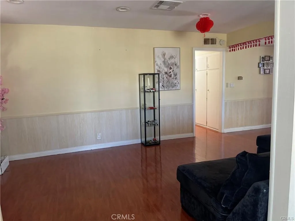Additional image 12 of 521 S Western Avenue, Santa Ana, CA 92703
