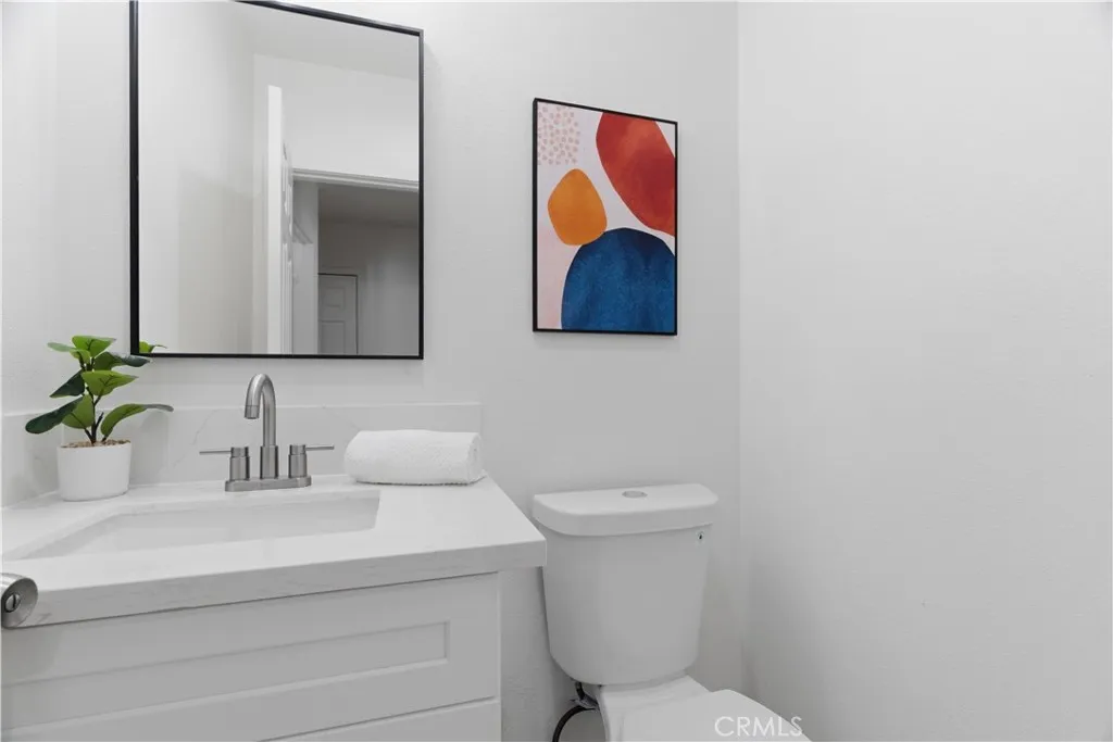 Additional image 21 of 3972 Hubert Avenue, Los Angeles, CA 90008