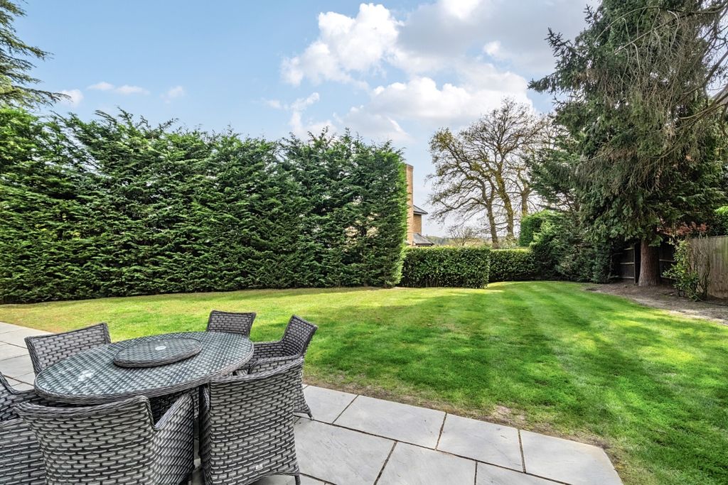 Additional image 17 of 5 bed detached house to rentWindsor Grey Close, Ascot SL5