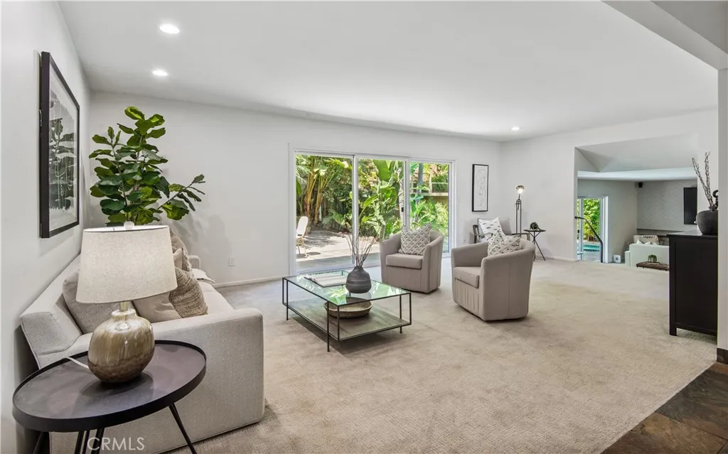 Additional image 74 of 905 N Hillside, Long Beach, CA 90815