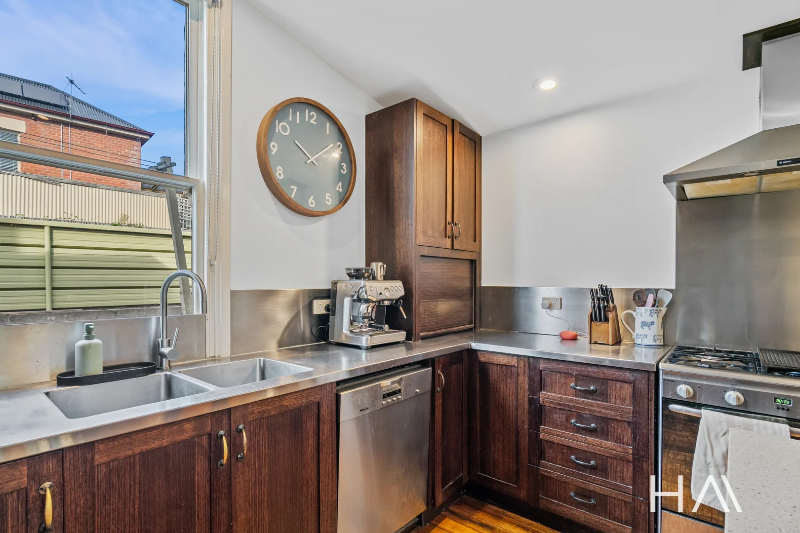 Additional image 15 of 96 Giblin Street, Lenah Valley TAS 7008