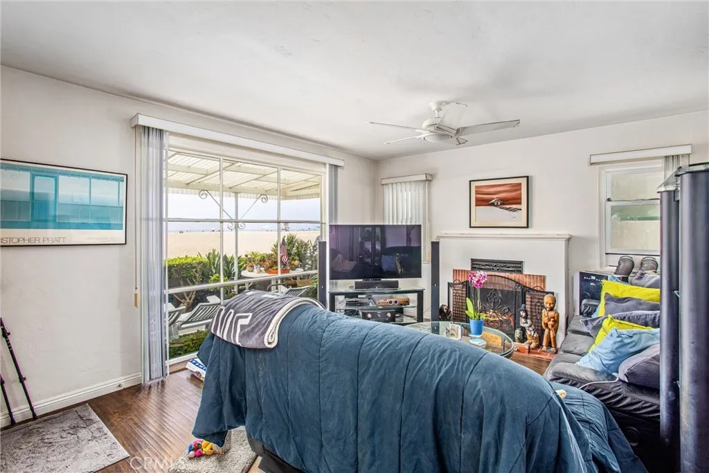 Additional image 11 of 1408 W Oceanfront, Newport Beach, CA 92661
