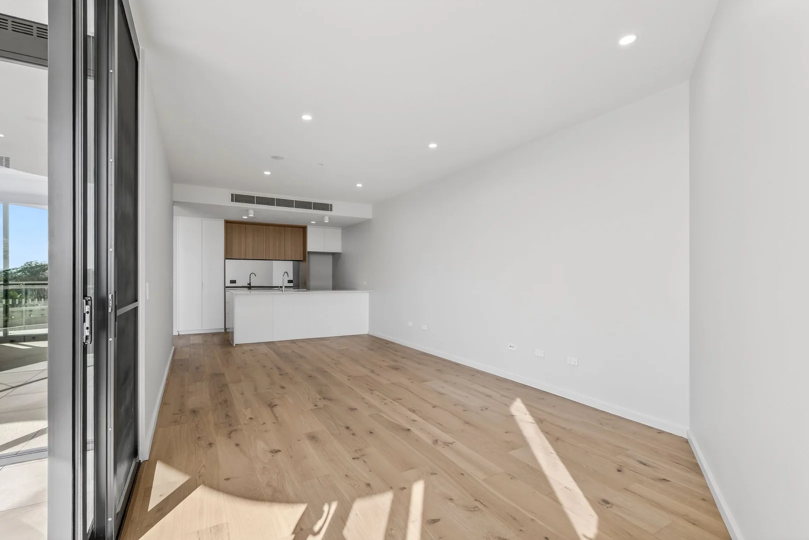 Additional image 10 of 407/28-30 Waugh Street, Port Macquarie NSW 2444