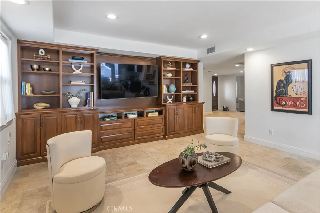 Additional image 19 of 437 S Sparks St, Burbank, CA 91506
