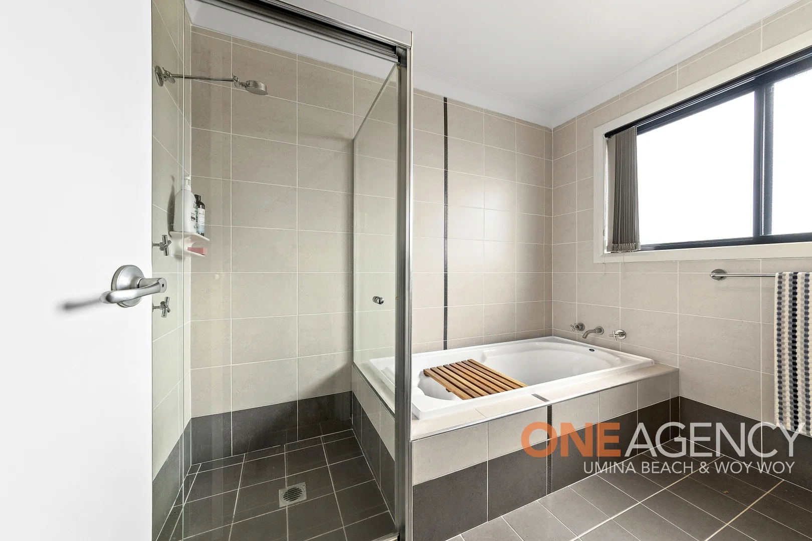 Additional image 10 of 2/142 Barrenjoey Road, Ettalong Beach NSW 2257