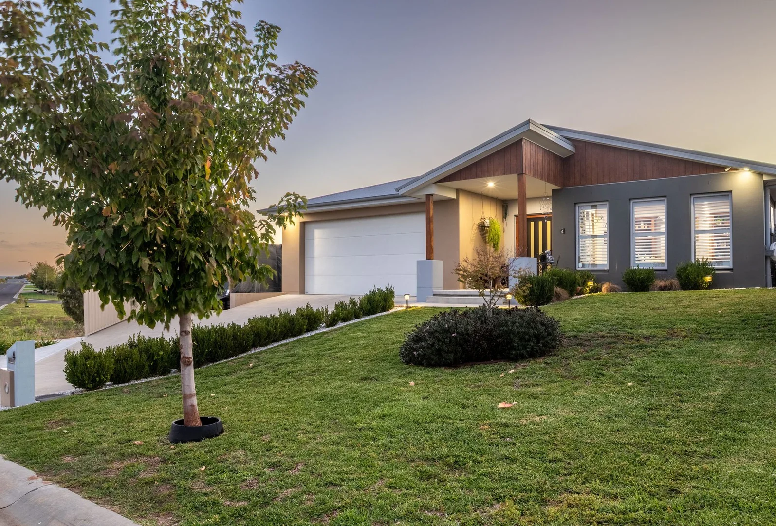 Additional image 2 of 4 Brennan Drive, Kelso NSW 2795