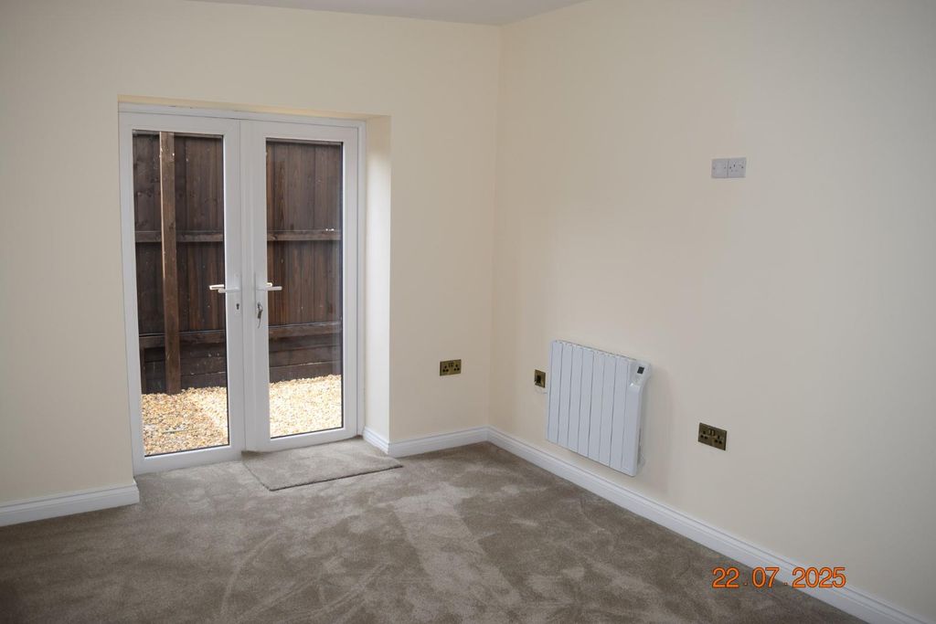 Additional image 12 of 2 bed flat to rentEdithmead, Highbridge TA9
