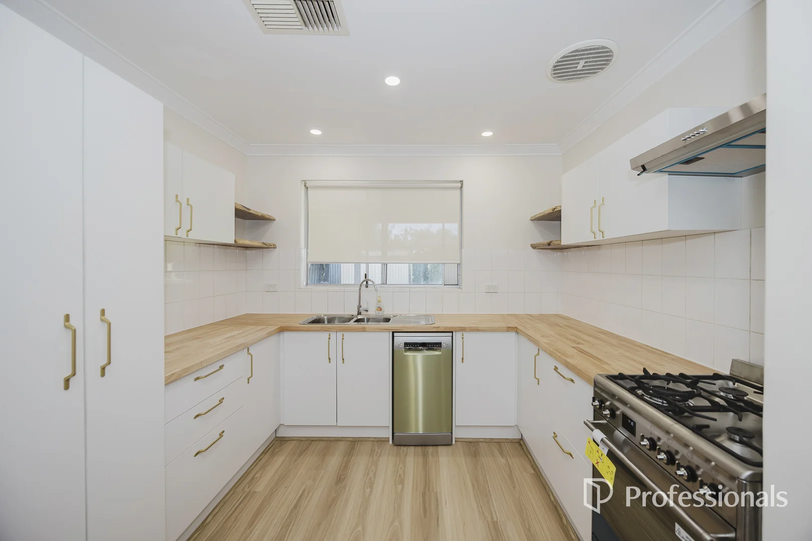 Additional image 8 of 3 Borden Road, Marangaroo WA 6064