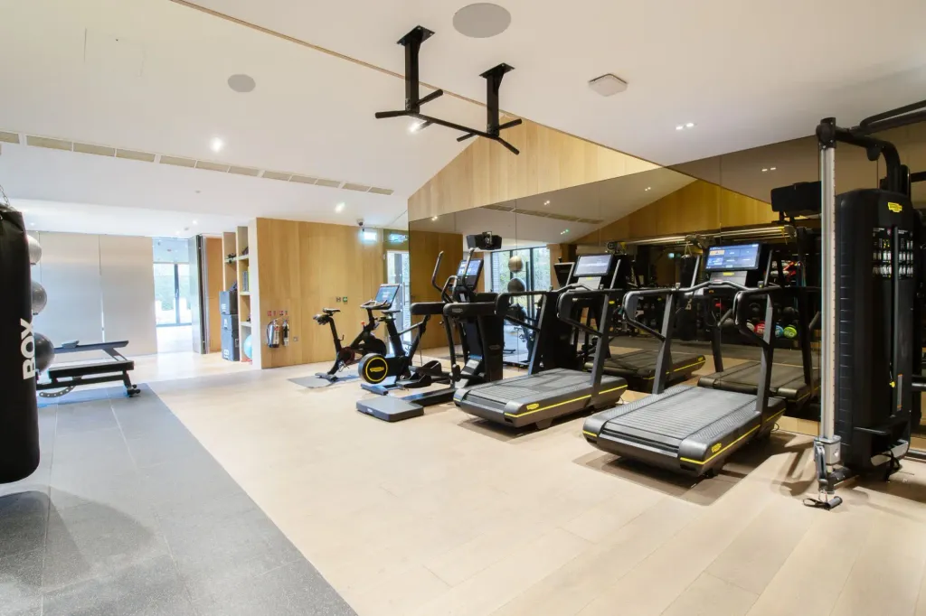 Additional image 42 of 4 bed villa to rentThe Glasshouse, 2 Huntsmans Causeway, Coln Waters, Lechlade, Gloucestershire GL7