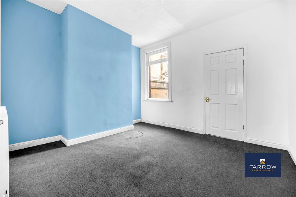 Additional image 8 of 3 bed terraced house to rentDonnington Street, Grimsby DN32