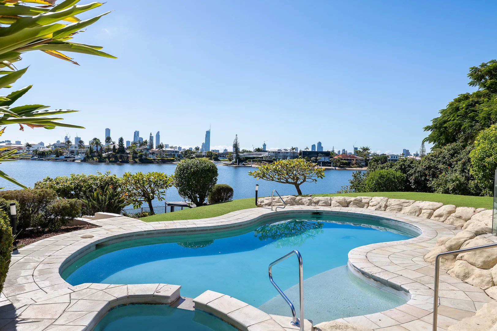Additional image 2 of 33 Blair Athol Crescent, Sorrento QLD 4217