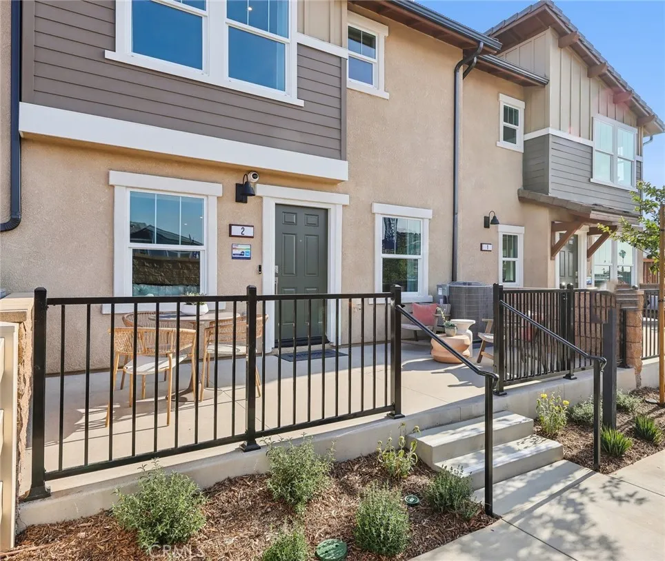 Additional image 19 of 15563 April Dawn Way Unit 4, Fontana, CA 92336