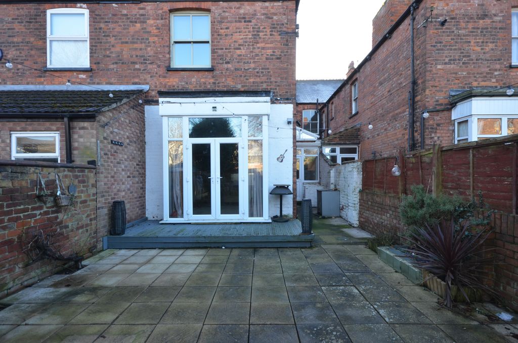 Additional image 19 of 4 bed town house to rentAbbey Road, Grimsby DN32