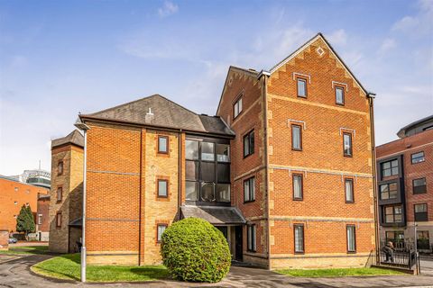 Regent Court, Reading, Berkshire RG1
