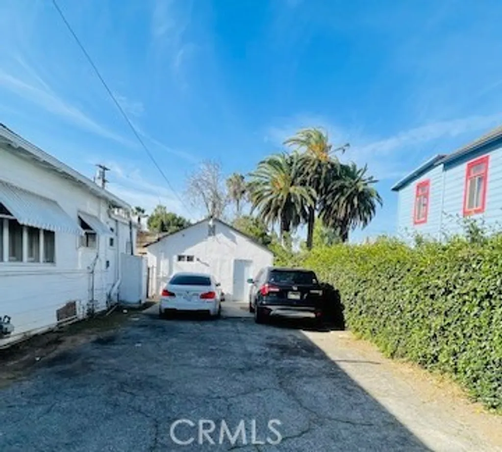 Additional image 5 of 2944 6th St, Riverside, CA 92507