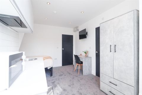 Regent Street, Coventry CV1, Studio to rent