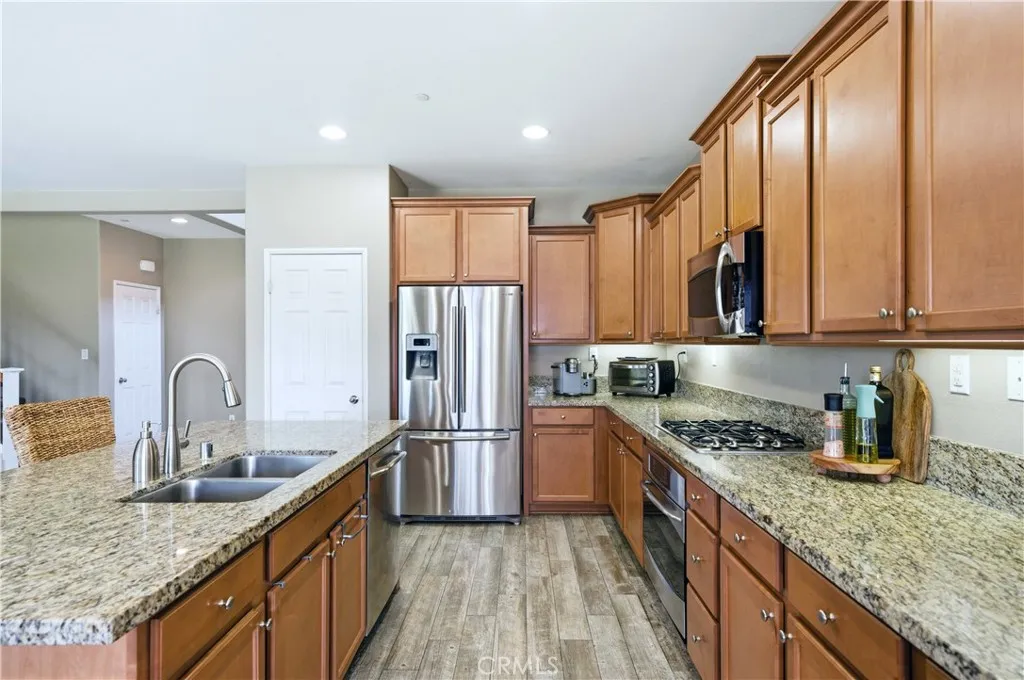 Additional image 60 of 16623 Picardy Pl, Fontana, CA 92336