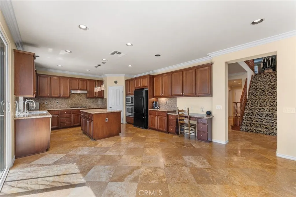 Additional image 16 of 17526 Dove Willow Street, Canyon Country, CA 91387