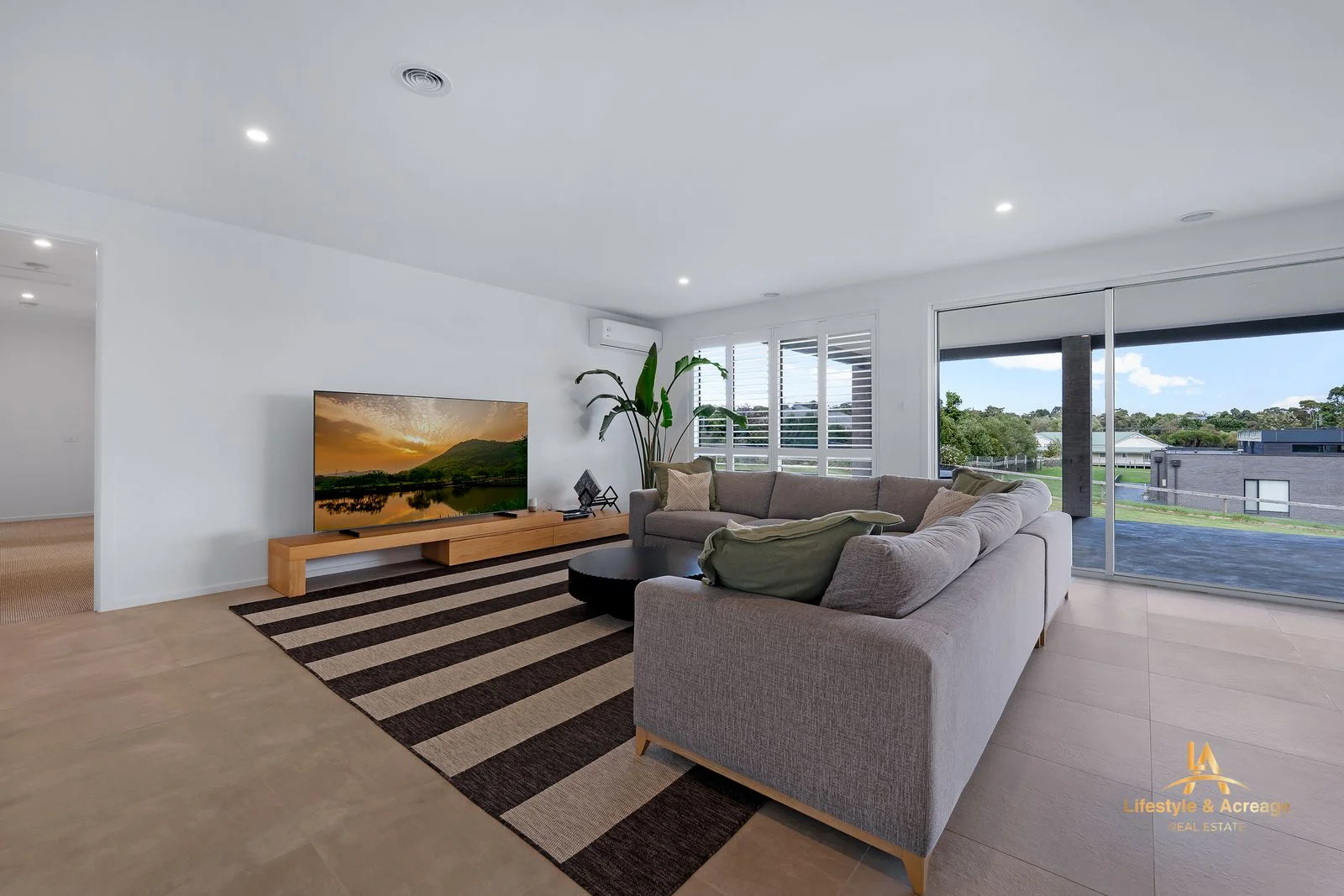 Additional image 11 of 26 ROYAL PINES DRIVE, Drouin VIC 3818