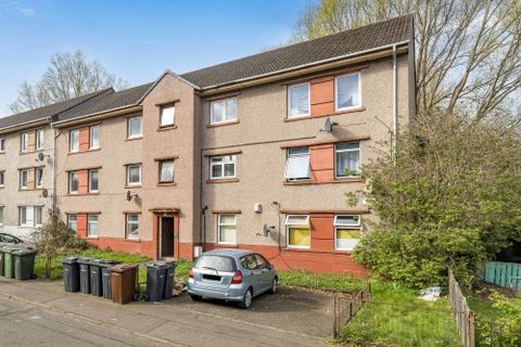 31/2 West Pilton Gardens, West Pilton, Edinburgh EH4