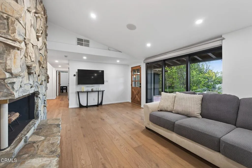 Additional image 59 of 22261 Ybarra Road, Woodland Hills, CA 91364