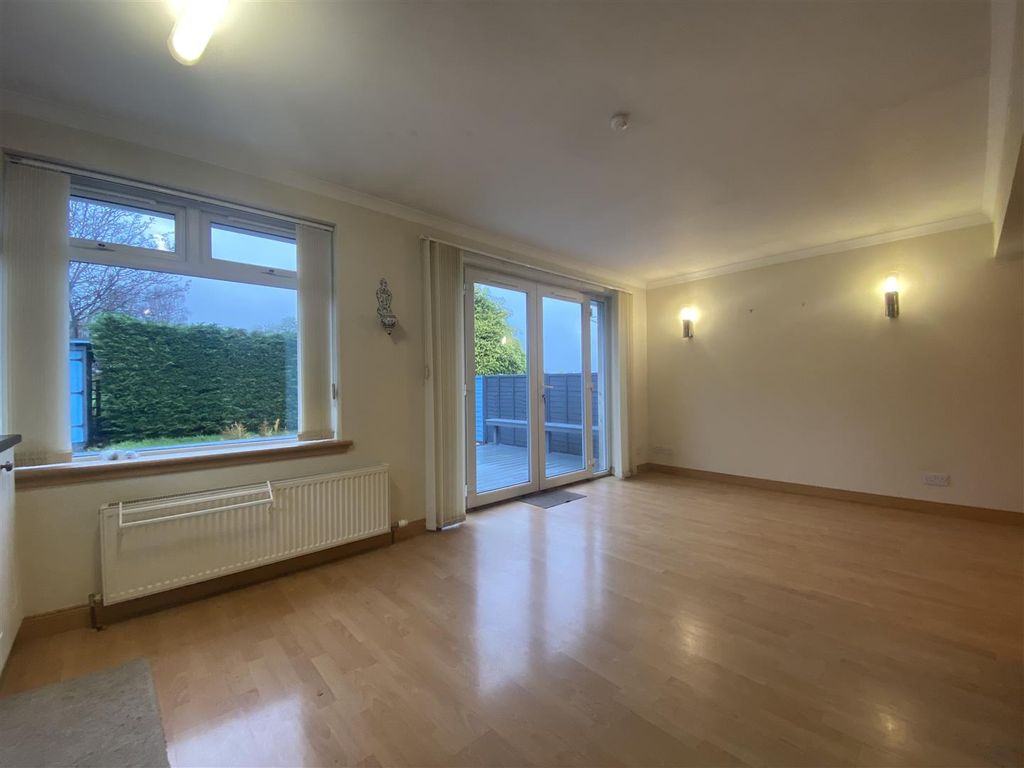 Additional image 8 of 2 bed semi-detached bungalow to rentMuirend Gardens, Perth PH1