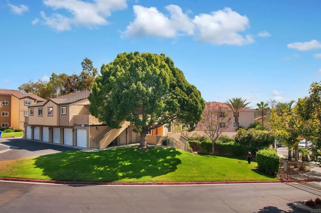 5034 Los Morros Way Unit 62, Oceanside, CA 92057