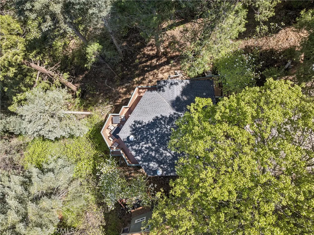 Additional image 102 of 717 Oakmont Lane, Lake Arrowhead, CA 92352
