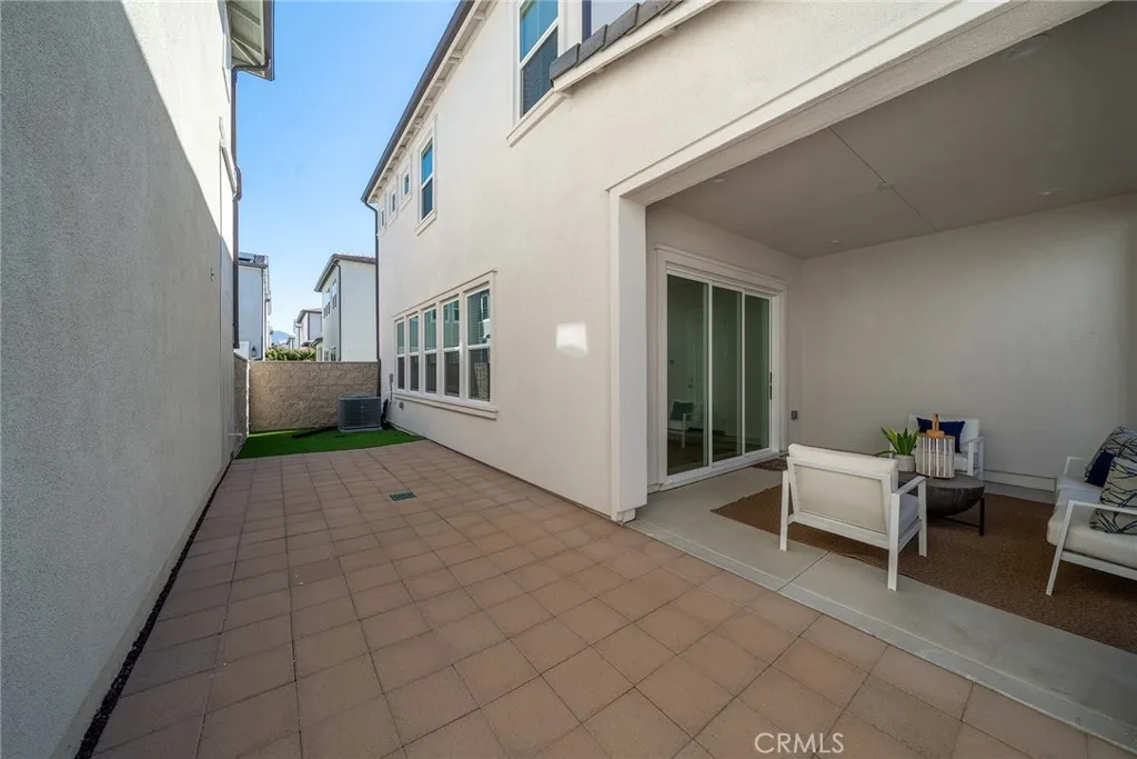Additional image 135 of 141 Edna Pkwy, Lake Forest, CA 92630