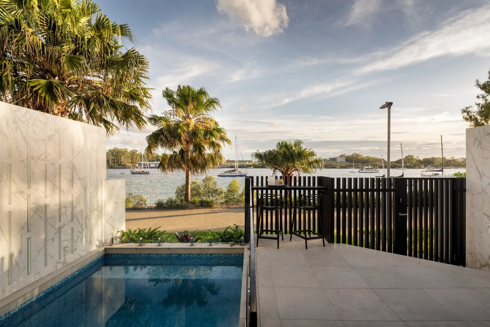 84 Parkside Circuit, Hamilton QLD 4007