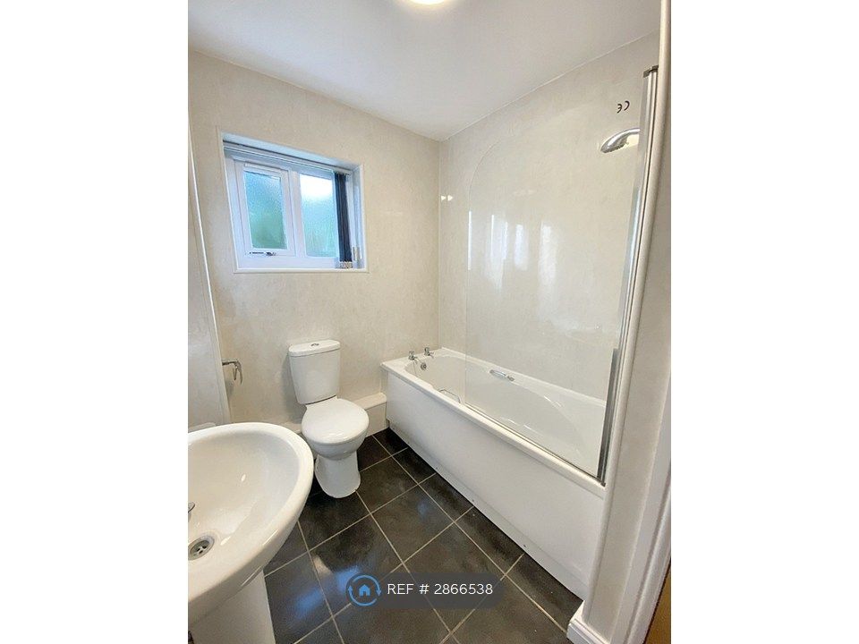 Additional image 6 of 2 bed flat to rentBerwig Court, Coedpoeth, Wrexham LL11