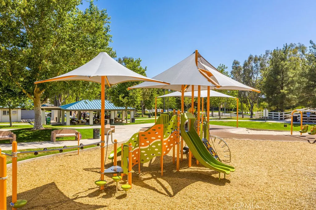 Additional image 72 of 23327 Summerglen Place, Valencia, CA 91354
