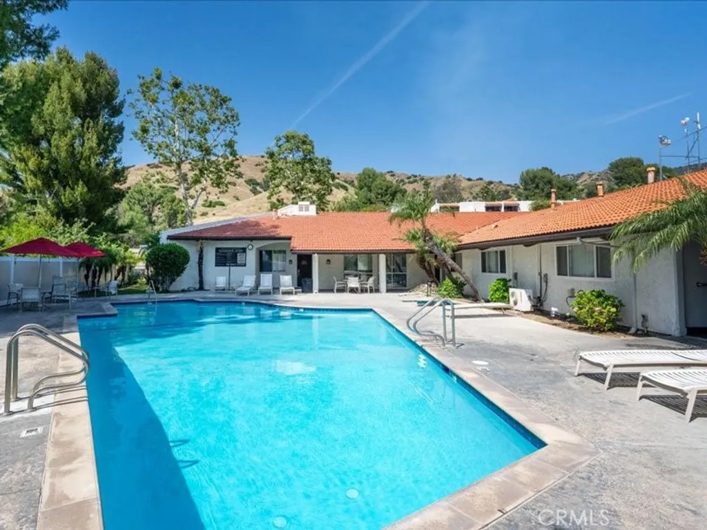 Additional image 37 of 9735 Via Roma, Burbank, CA 91504