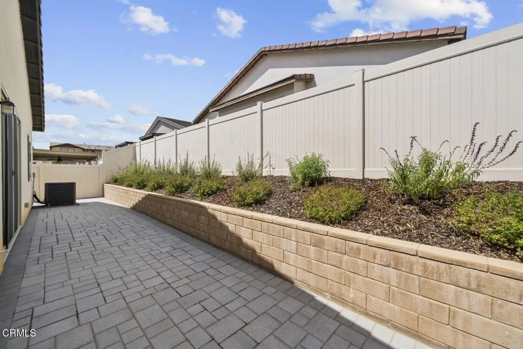 Additional image 38 of 2075 Seville Drive, Santa Paula, CA 93060