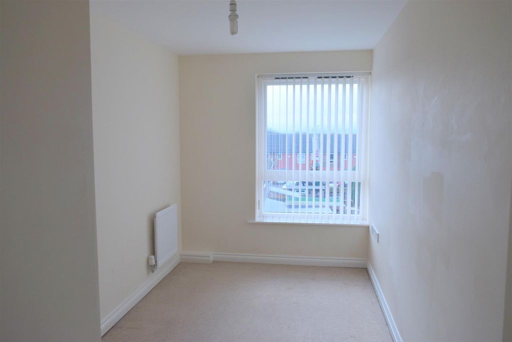 Additional image 5 of Studio to rentBlacon Point Road, Chester CH1