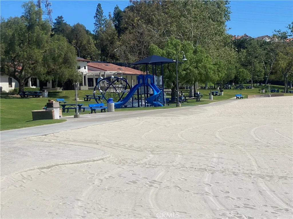 Additional image 96 of 22994 Via Pimiento Unit B3, Mission Viejo, CA 92691