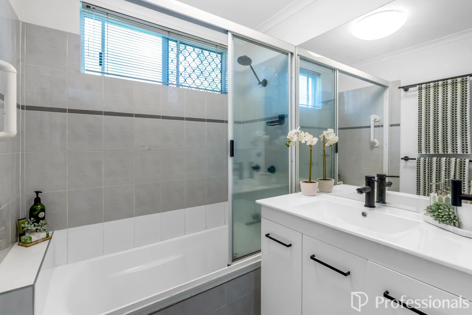 Additional image 15 of 4/19 Springfield Crescent, Manoora QLD 4870